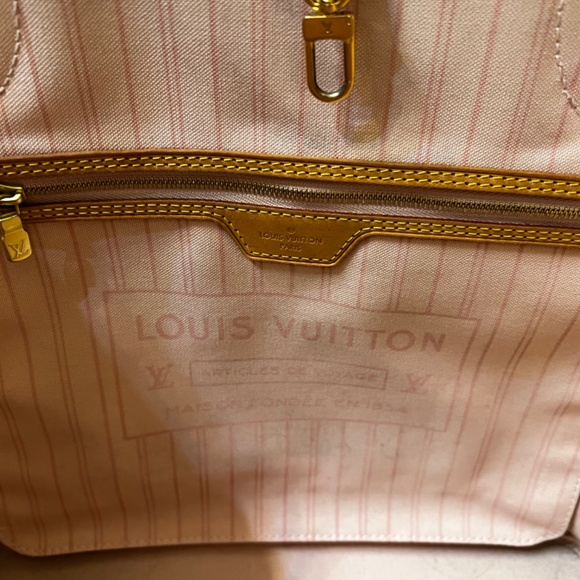 Authentic Louis Vuitton Neverfull MM, wristlet and wallet - Picture 3 of 16